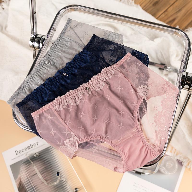 Set Sexy Lace Panties For Women With Flower Embroidery Decoration Silk Crotch Mid-waist Seamless Cotton Crotch Antibacterial Sexy Comfortable  Briefs
